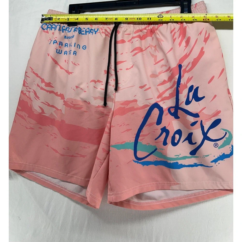 La Croix liner flaws shorts