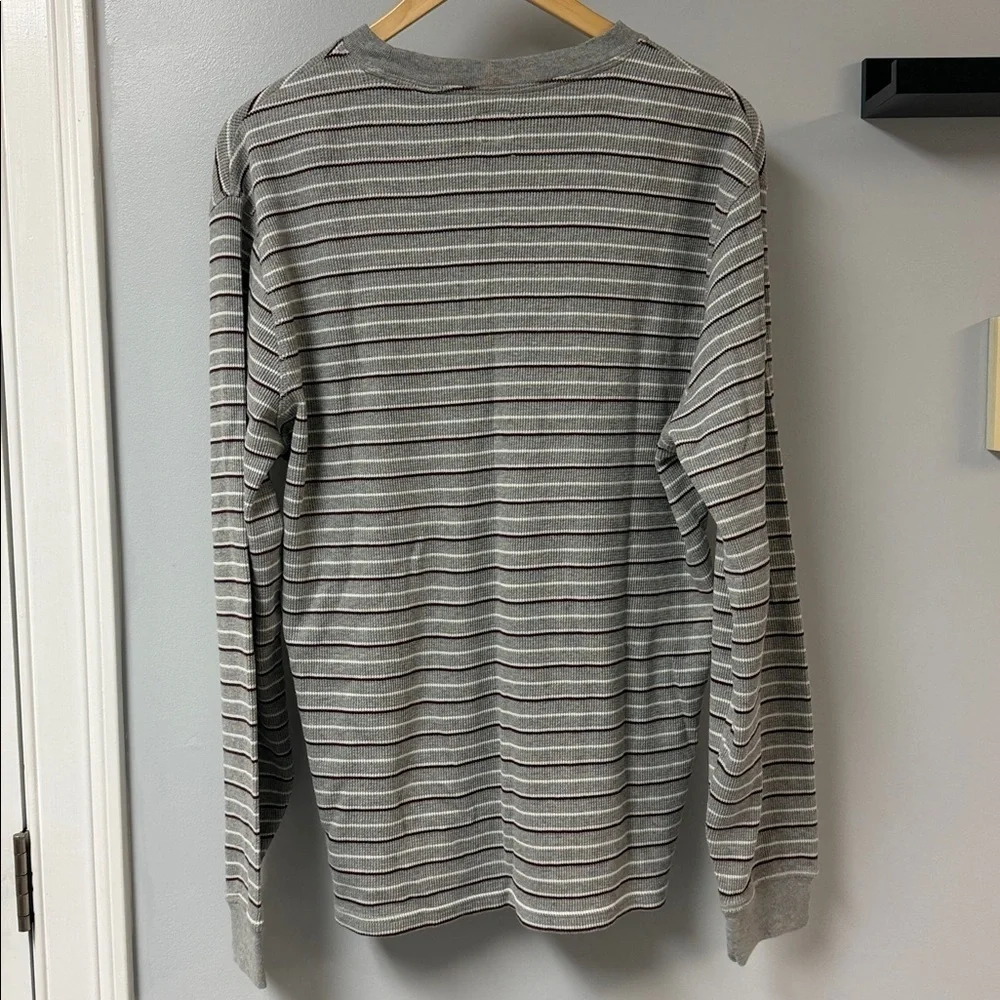 Levis this shirt