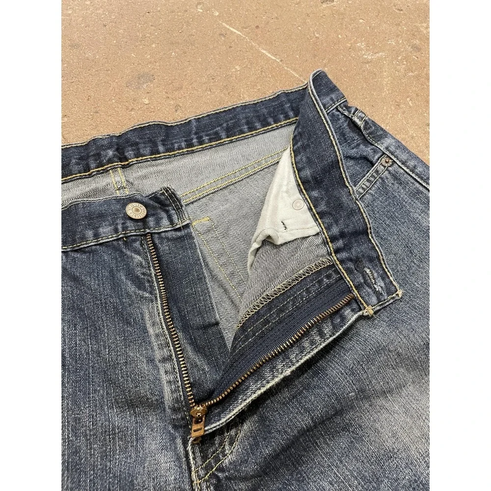Levis brand levi