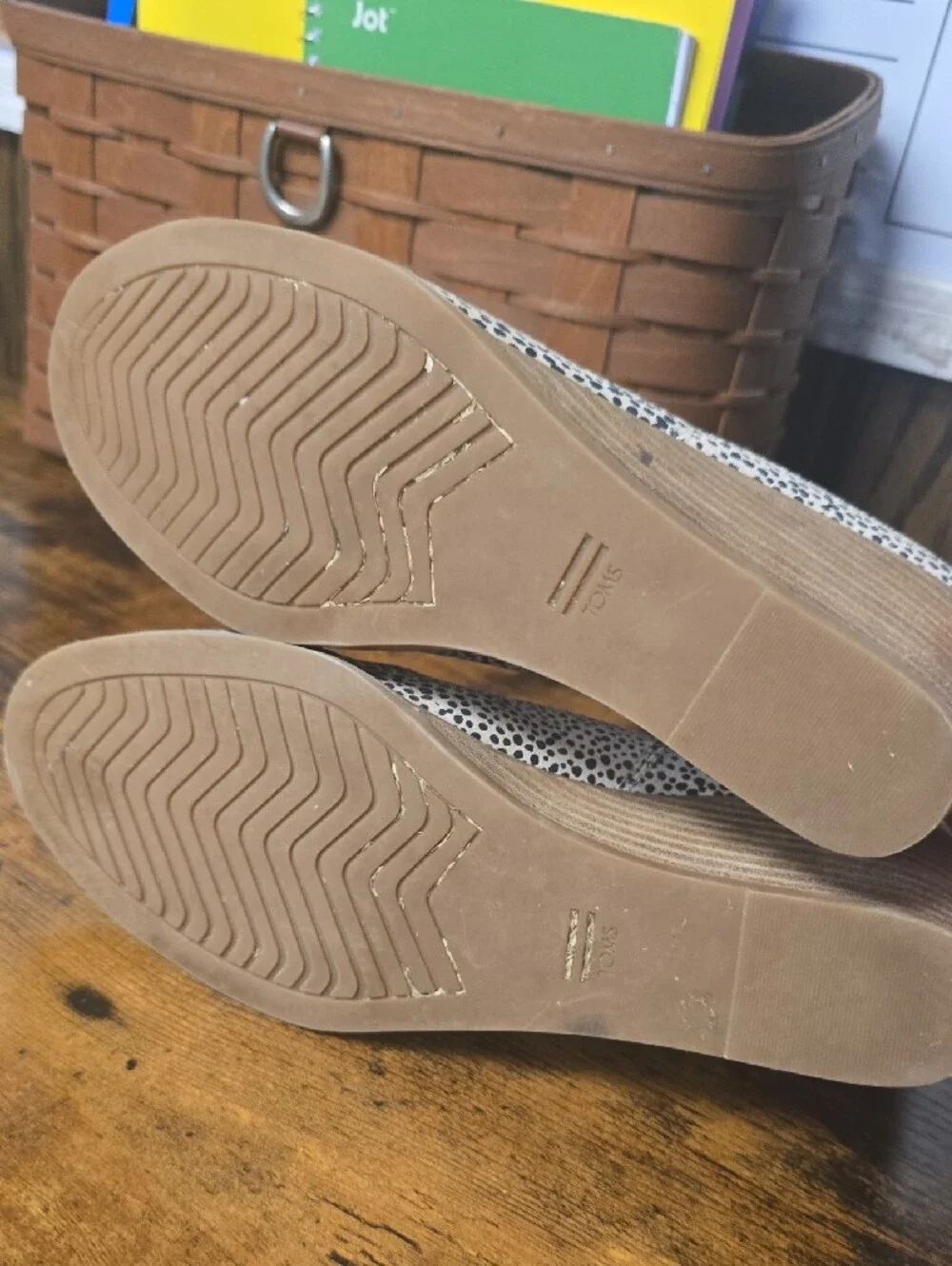 Toms pairs ankle