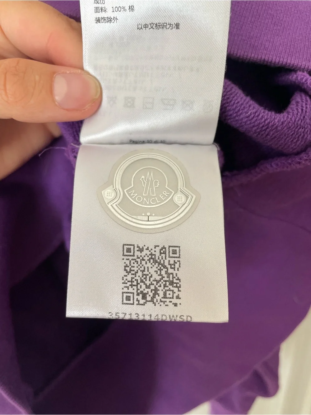 Moncler crewneck vibrant