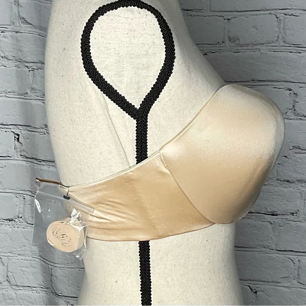 Maidenform nude strapless