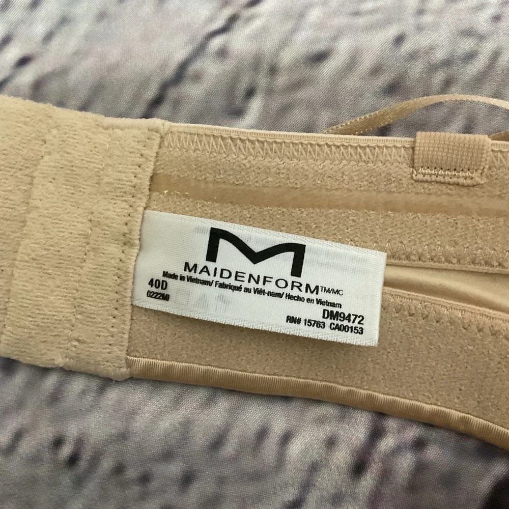 Maidenform nude strapless