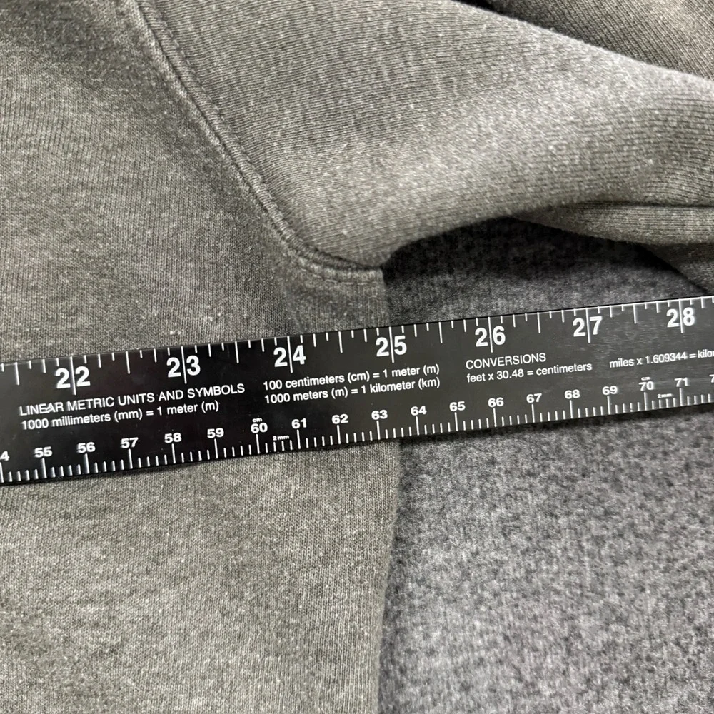 Carhartt loose fit
