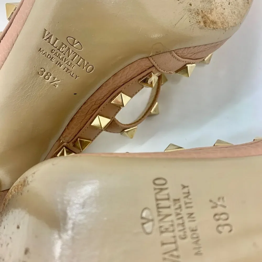 Valentino Garavani soles will lining