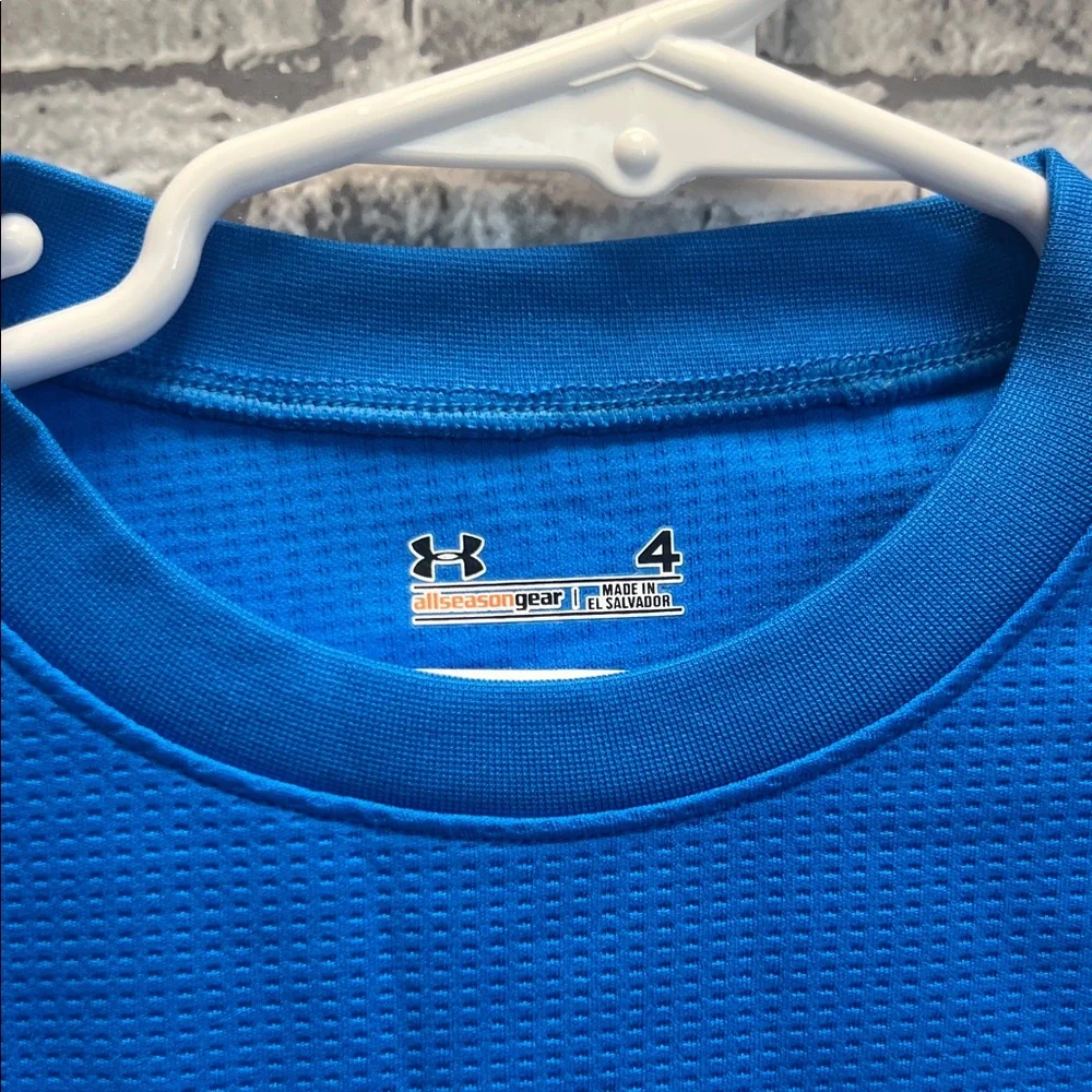 Under Armour vibrant royal