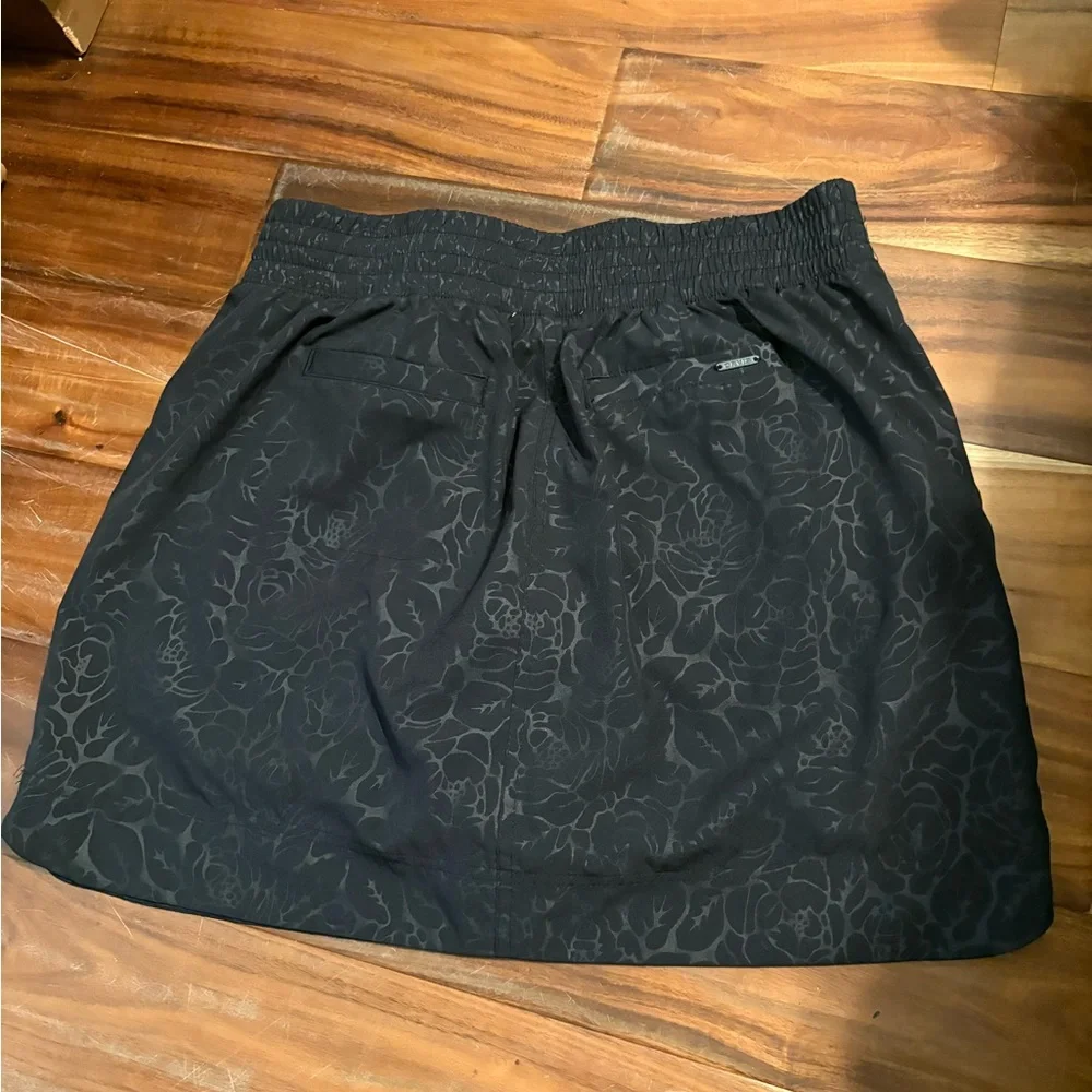 Orvis elegant black