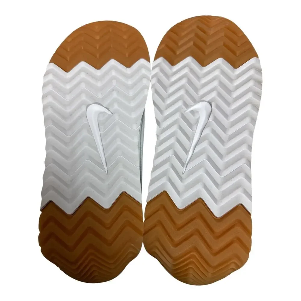 Nike pacific women
