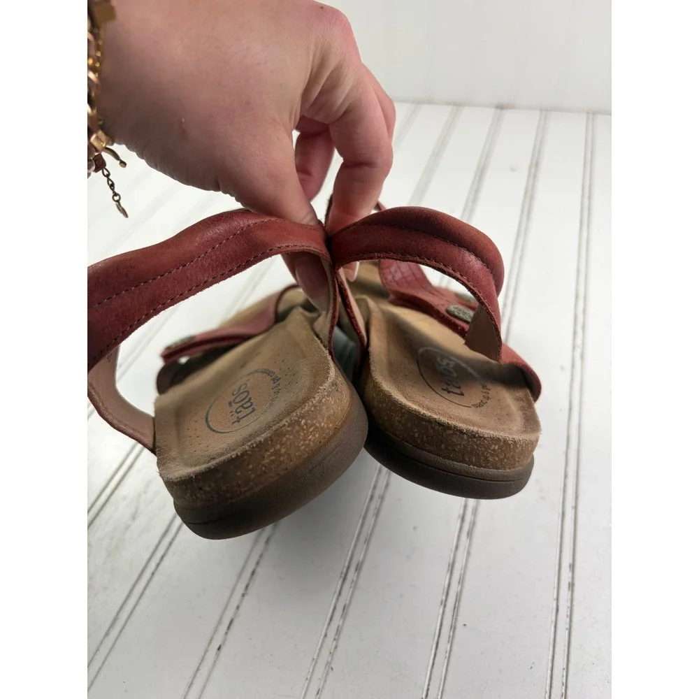 Taos Vintage Pioneer Red Leather Comfort Sandals Women's Size 10