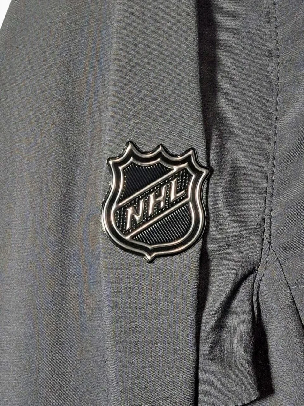 Fanatics team windbreaker