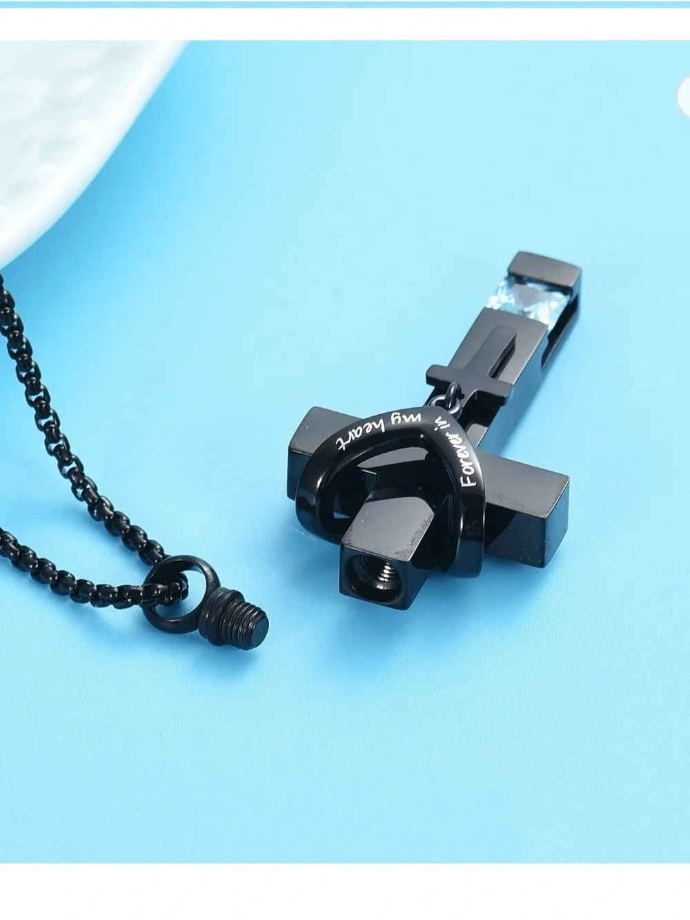 N/A sleek black
