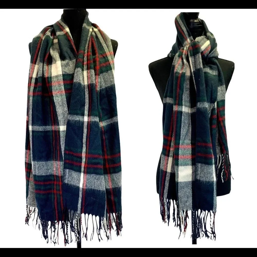 Navy cream red green long fluffy warm scarf 💥