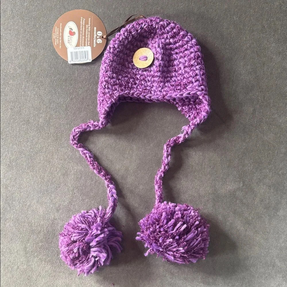 Daisy Baby Infant Girls Amethyst Hat Beanie with Pompoms Size 0-6 months NEW