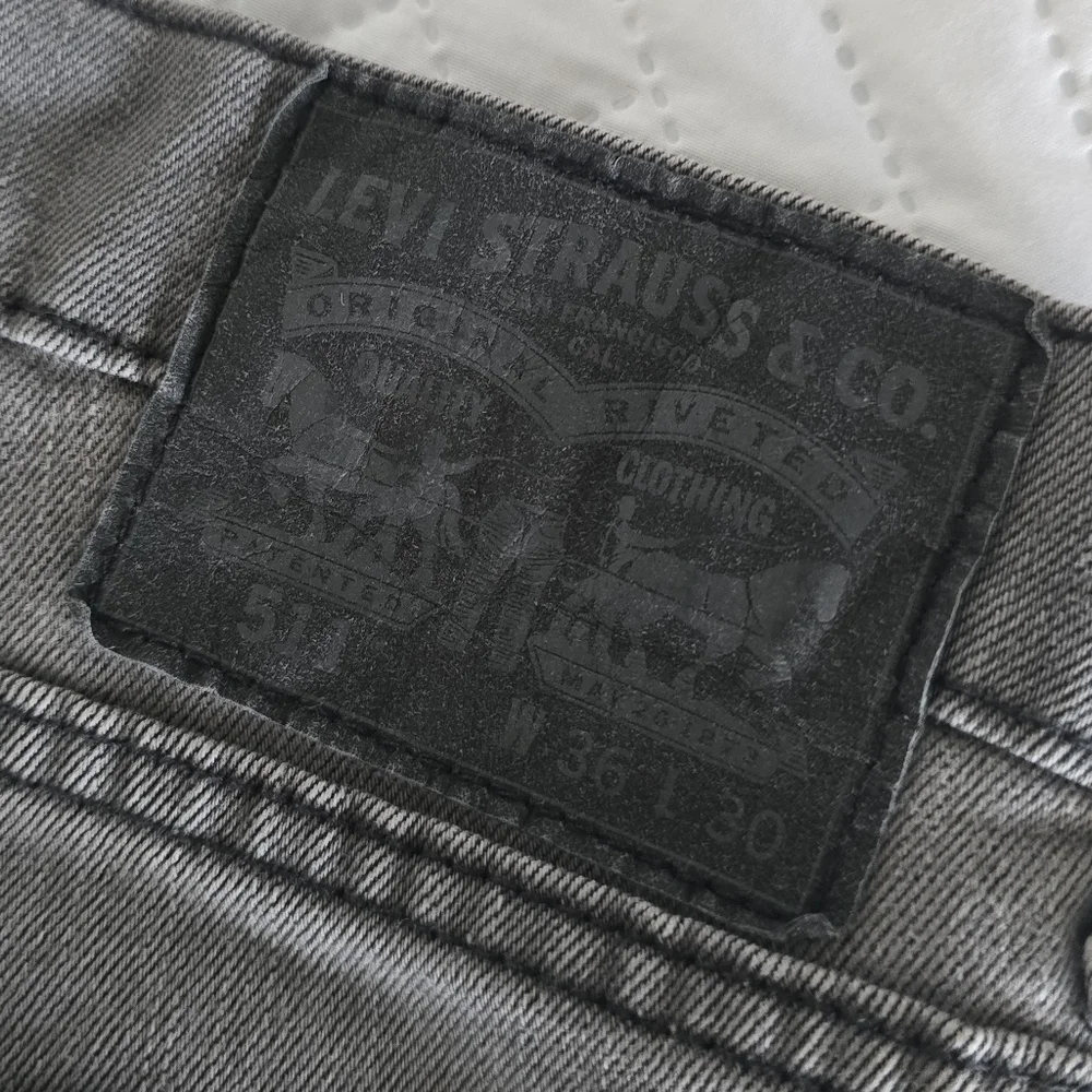 511 Levi Gray Denim Women Shorts