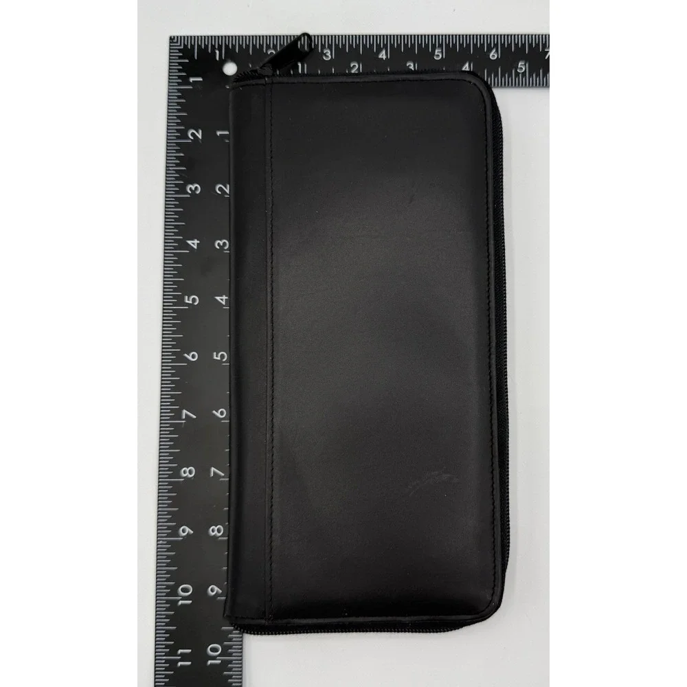 The Unbranded Brand black by