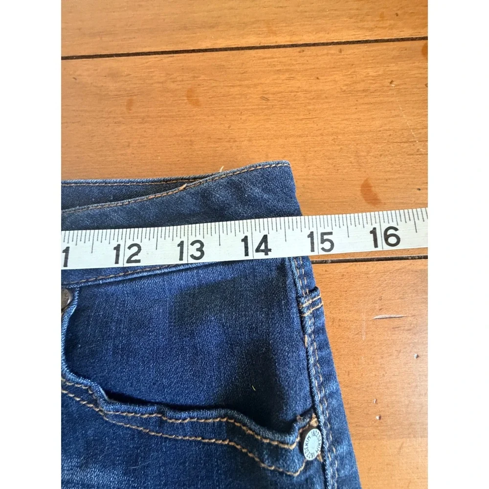 1822 Denim Dark Wash Bermuda Shorts Women's Size 6 Stretch Casual‎ Everyday