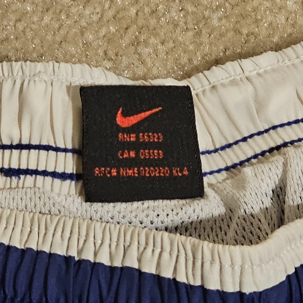 Nike laundry stripped