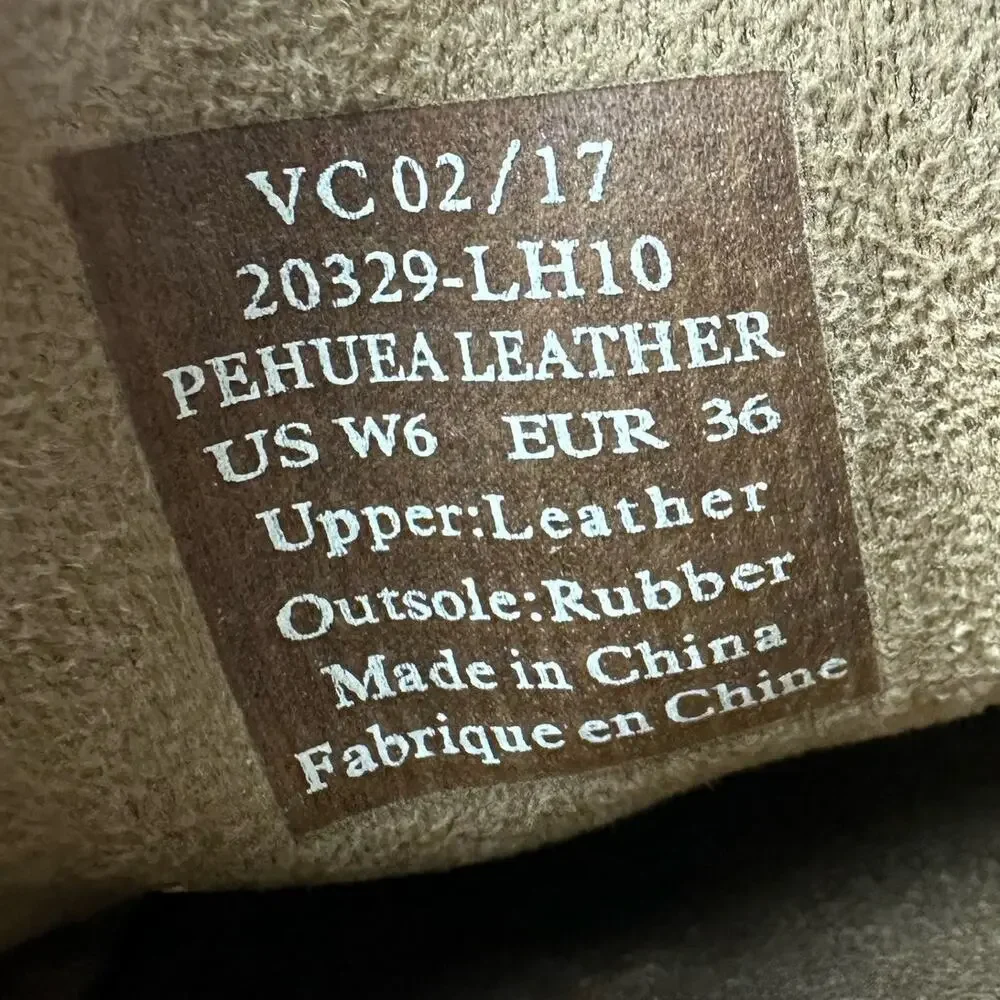 OluKai scuffing elastic material