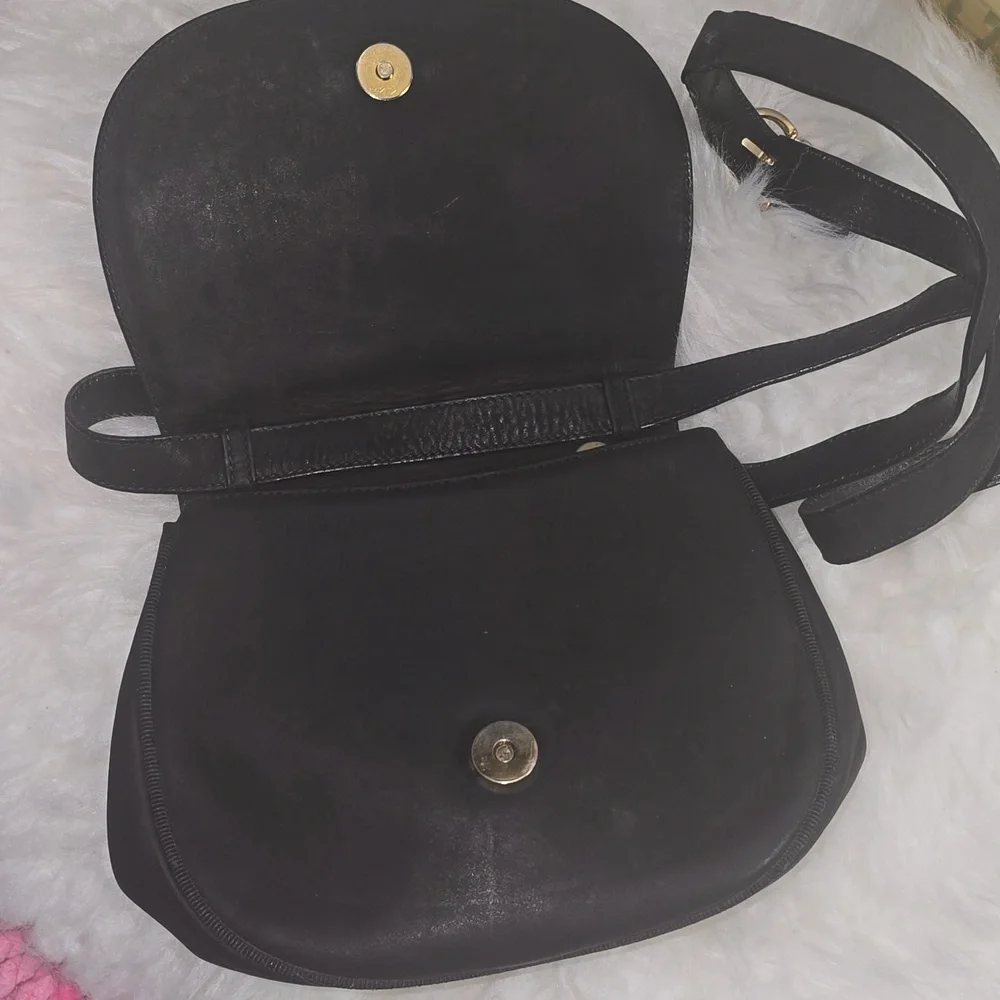 Salvatore Ferragamo ferragamo logo