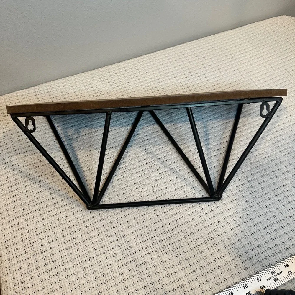 N/A floating wall
