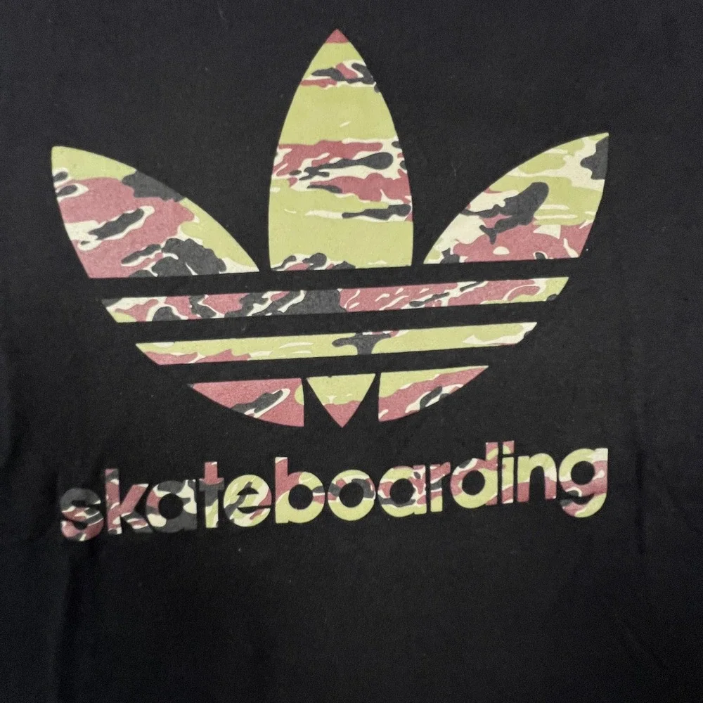 adidas skateboarding graphic