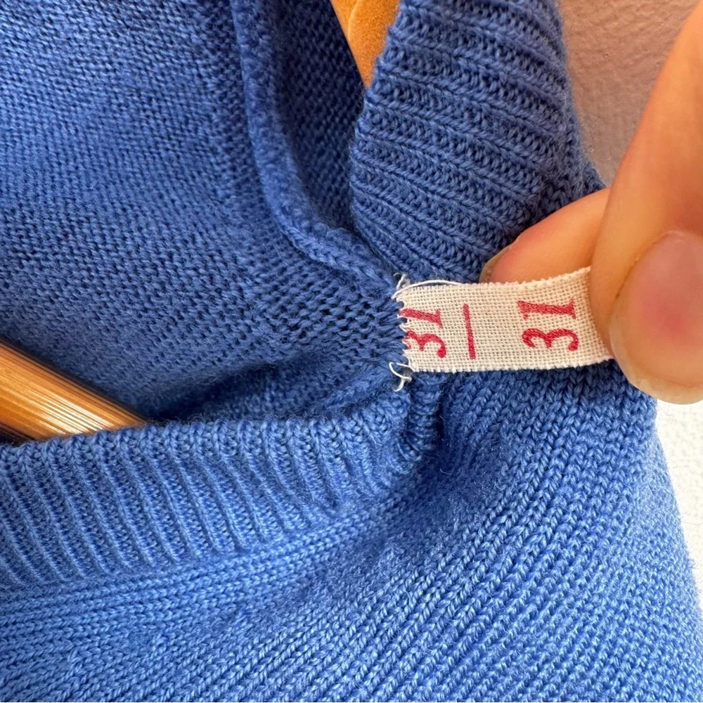 Pure New Wool Lambswool Sweater Men's Sz M Blue Edinburgh Woollen Mill V-Neck