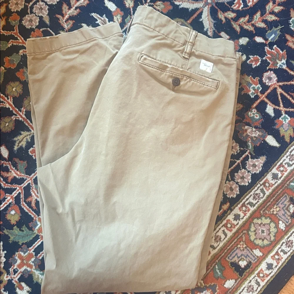 American Eagle Outfitters classic khaki