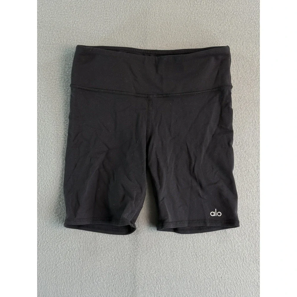 Alo Yoga Bike Shorts Womens S Black 5 Inseam Slim Fit Yoga Stretch Athletic