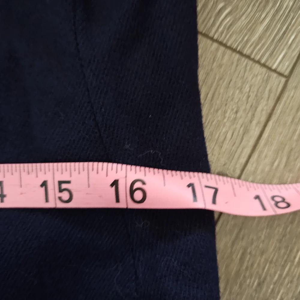 None waist size