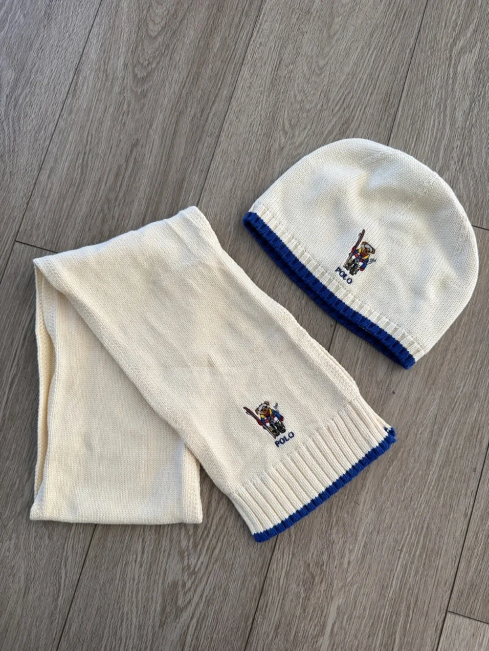 Polo by Ralph Lauren cream and Blue Hat and Scarf Set Big Bear Ski size 8-20 kid