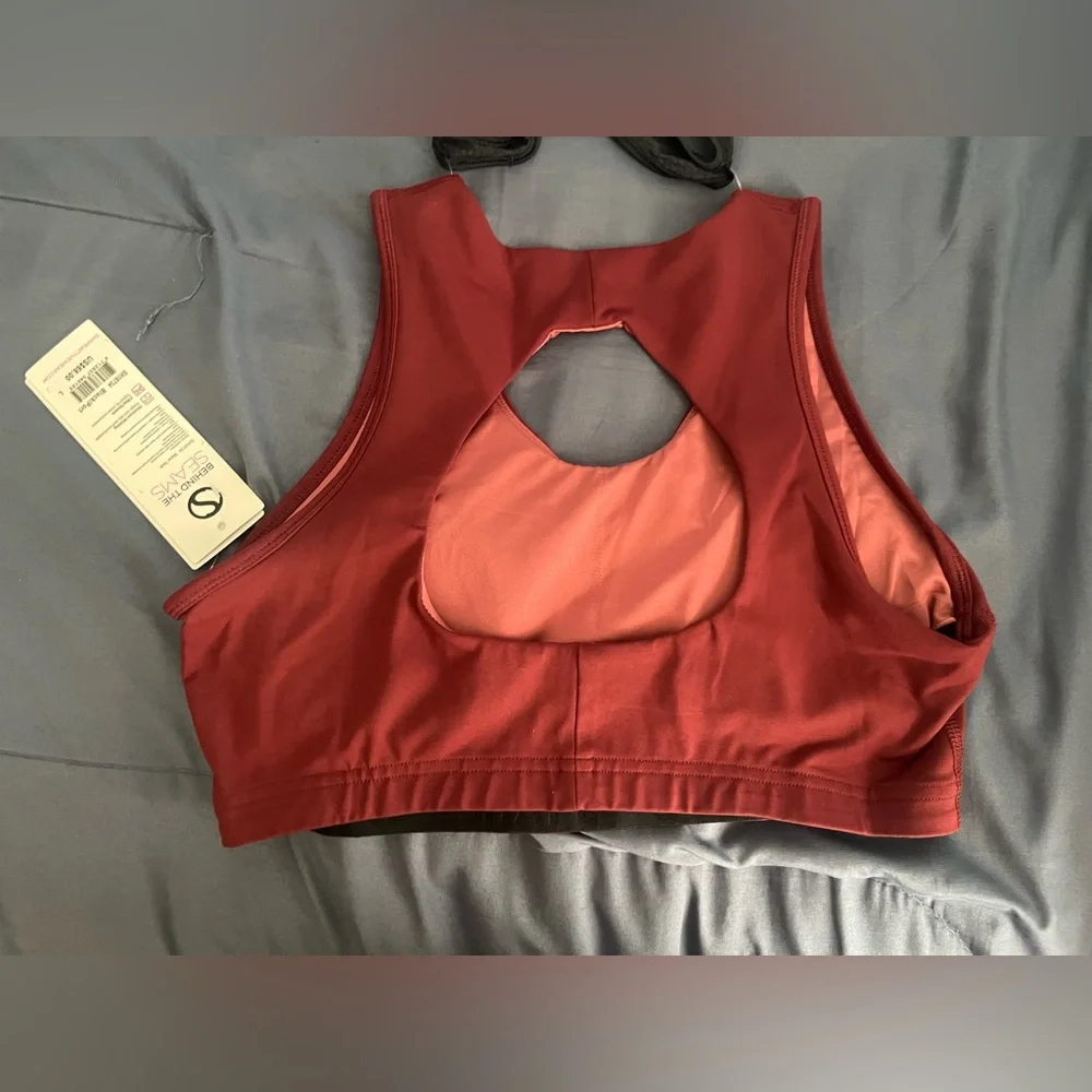 NWT Shape Blaze Tank w/ Sports Bra - Black/Port (Burgundy) - Sz Large