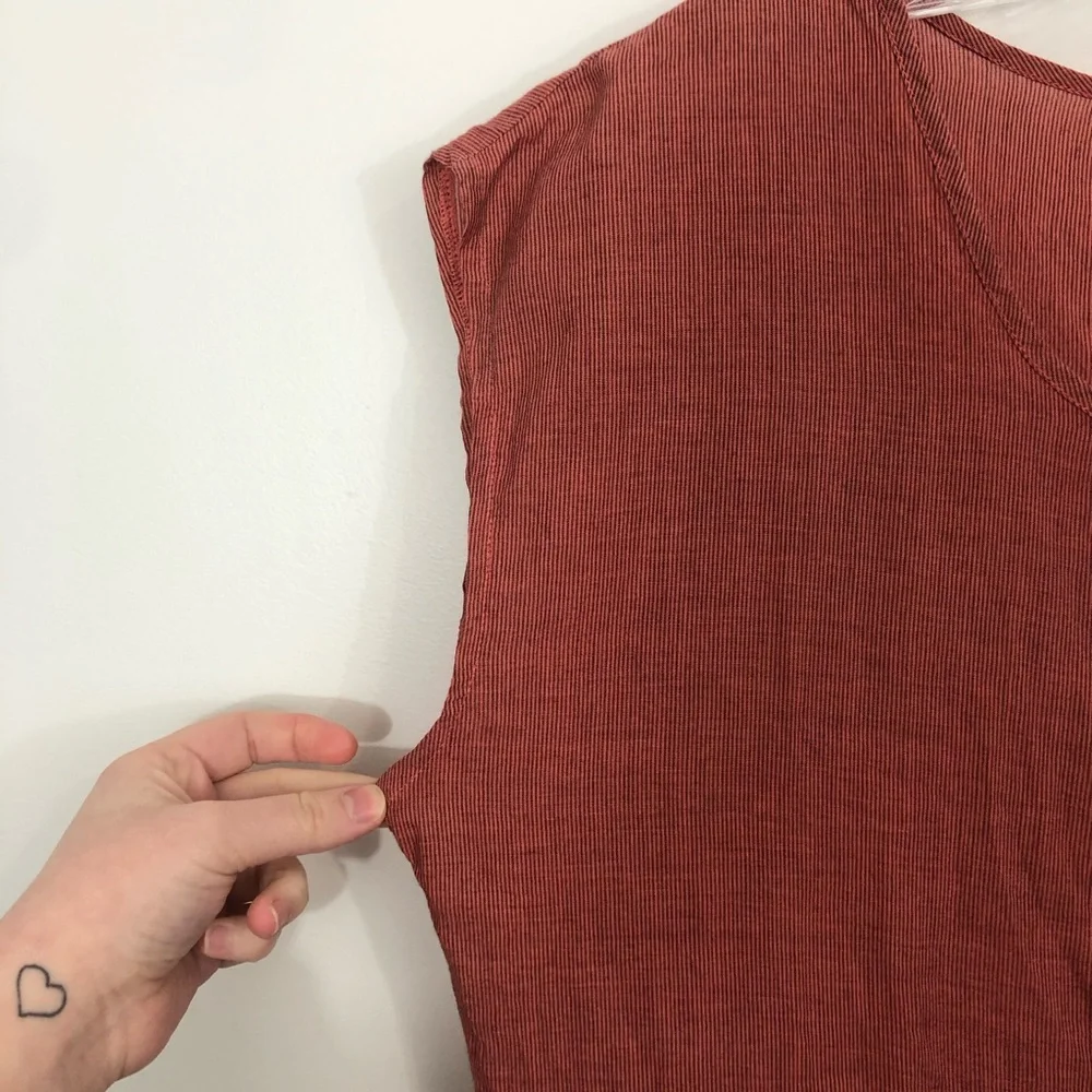 Sonoma size large
