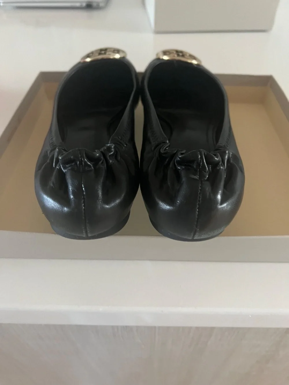 N/A classic black