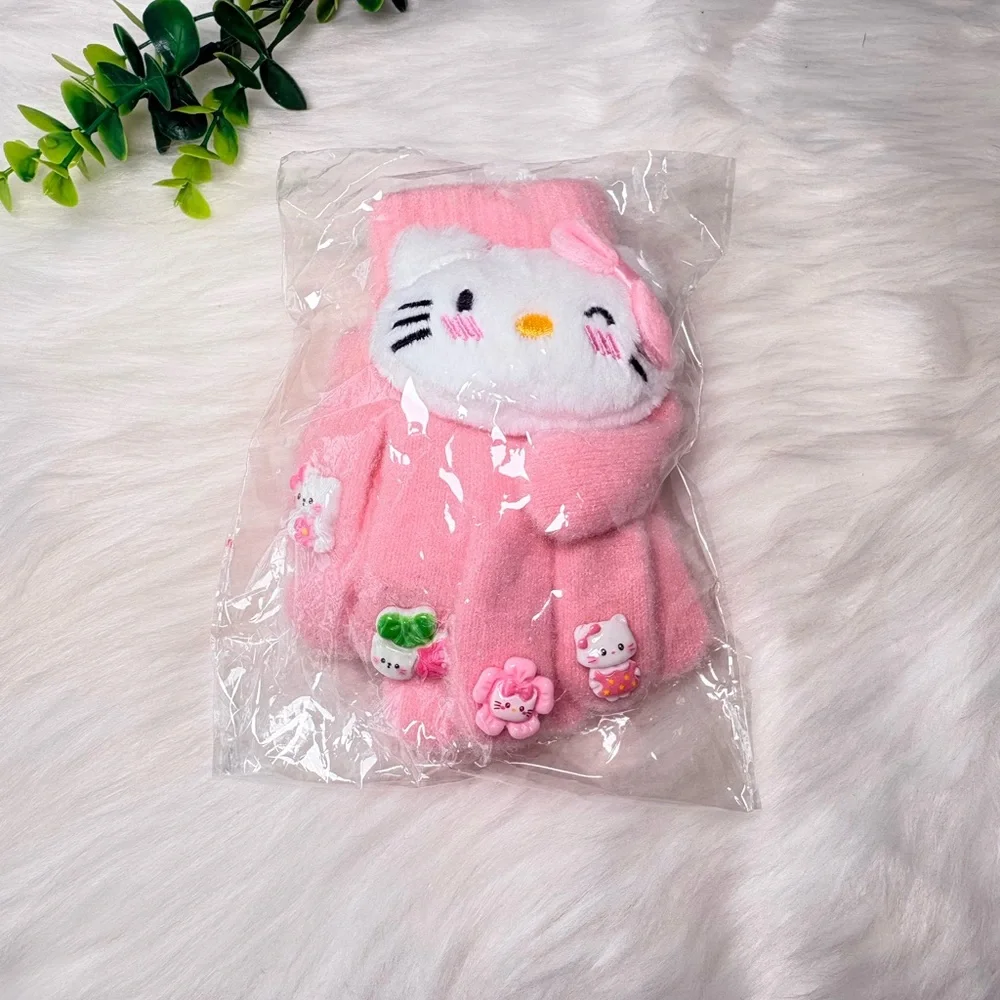 Hello Kitty kitty featuring