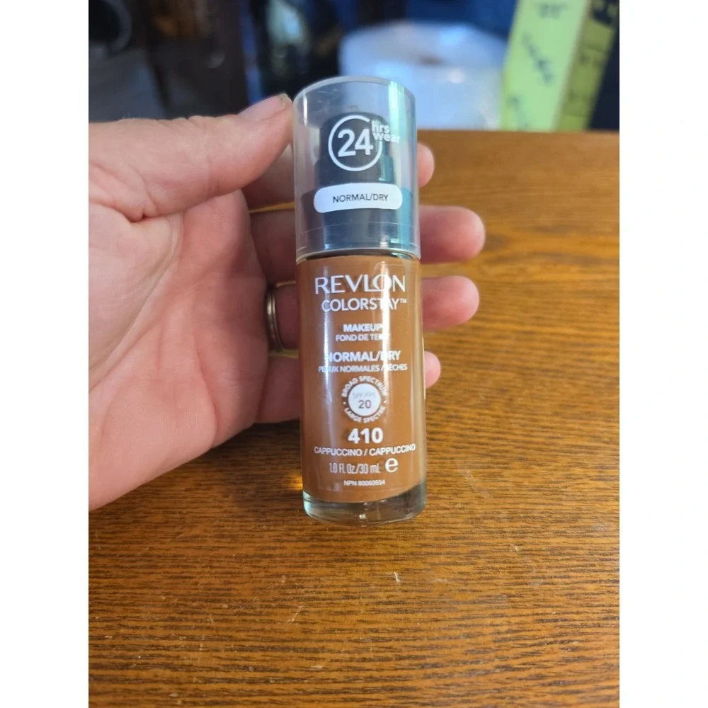 Revlon colorstay makeup