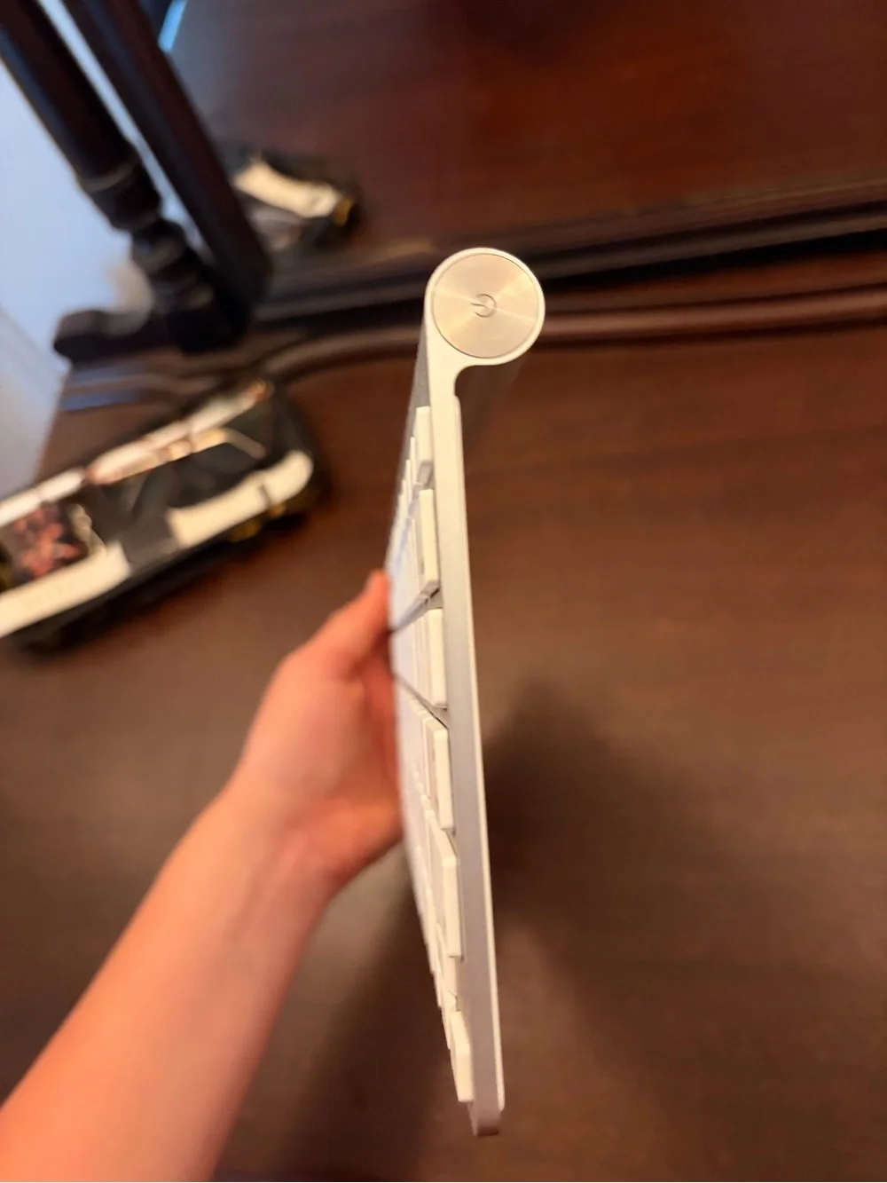 Apple compact bluetooth