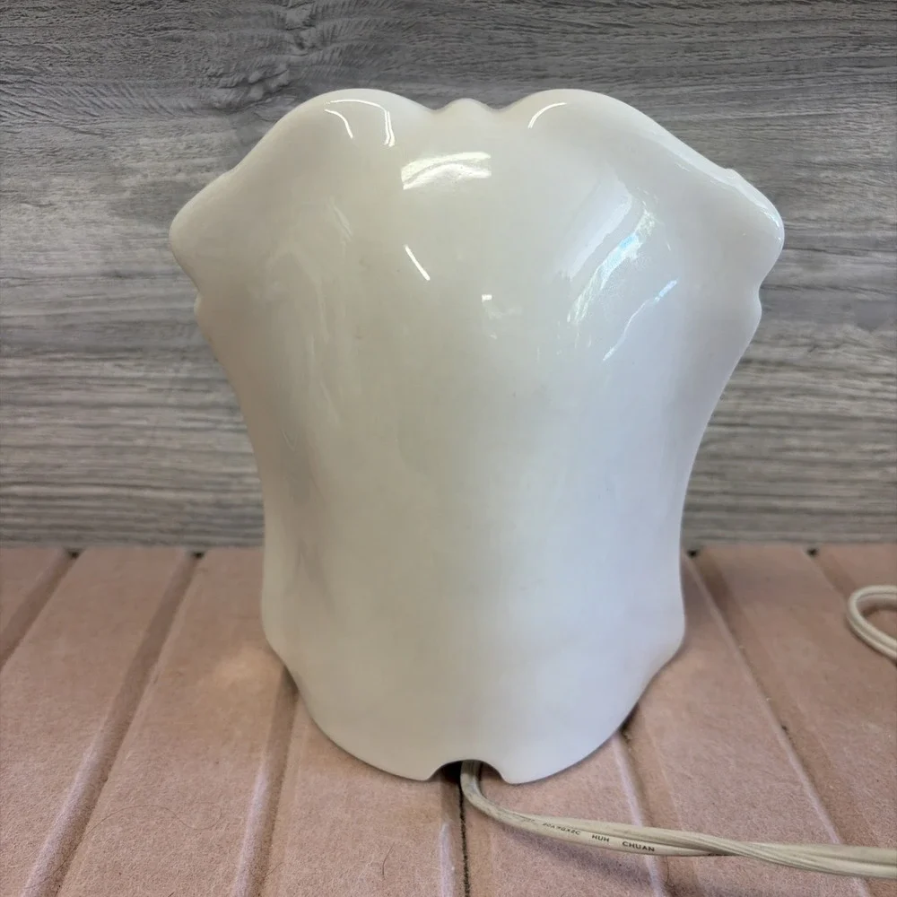 N/A vintage porcelain