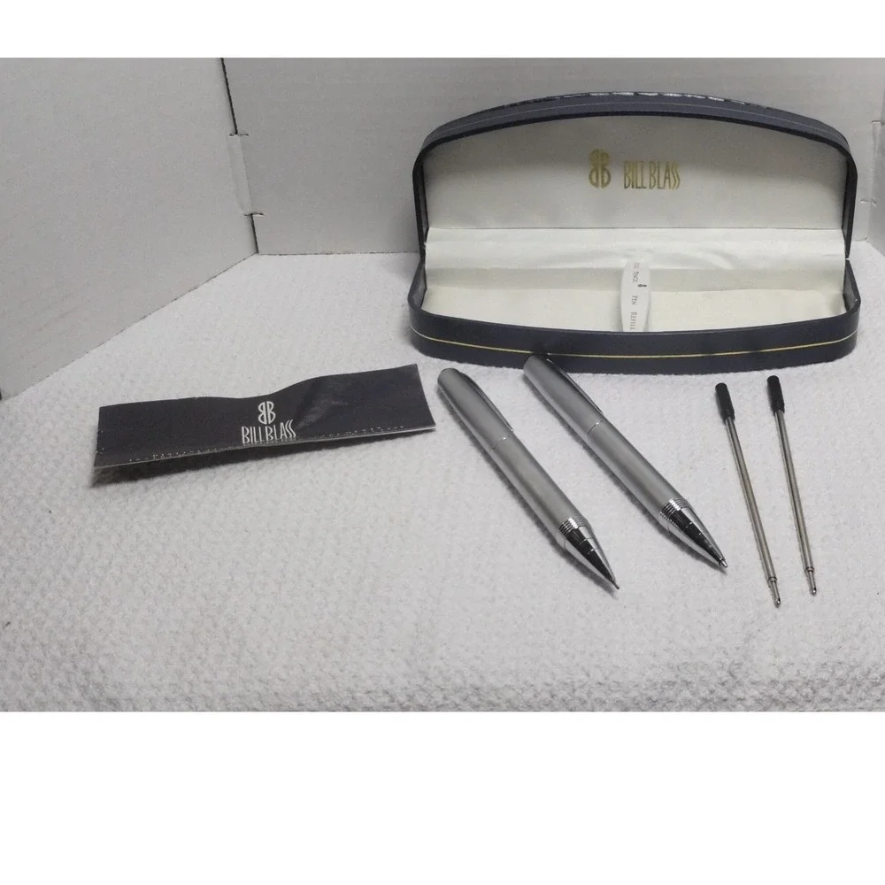 Bill Blass Silver Pen & Pencil Writing Instrument‎ Set with Case Refills