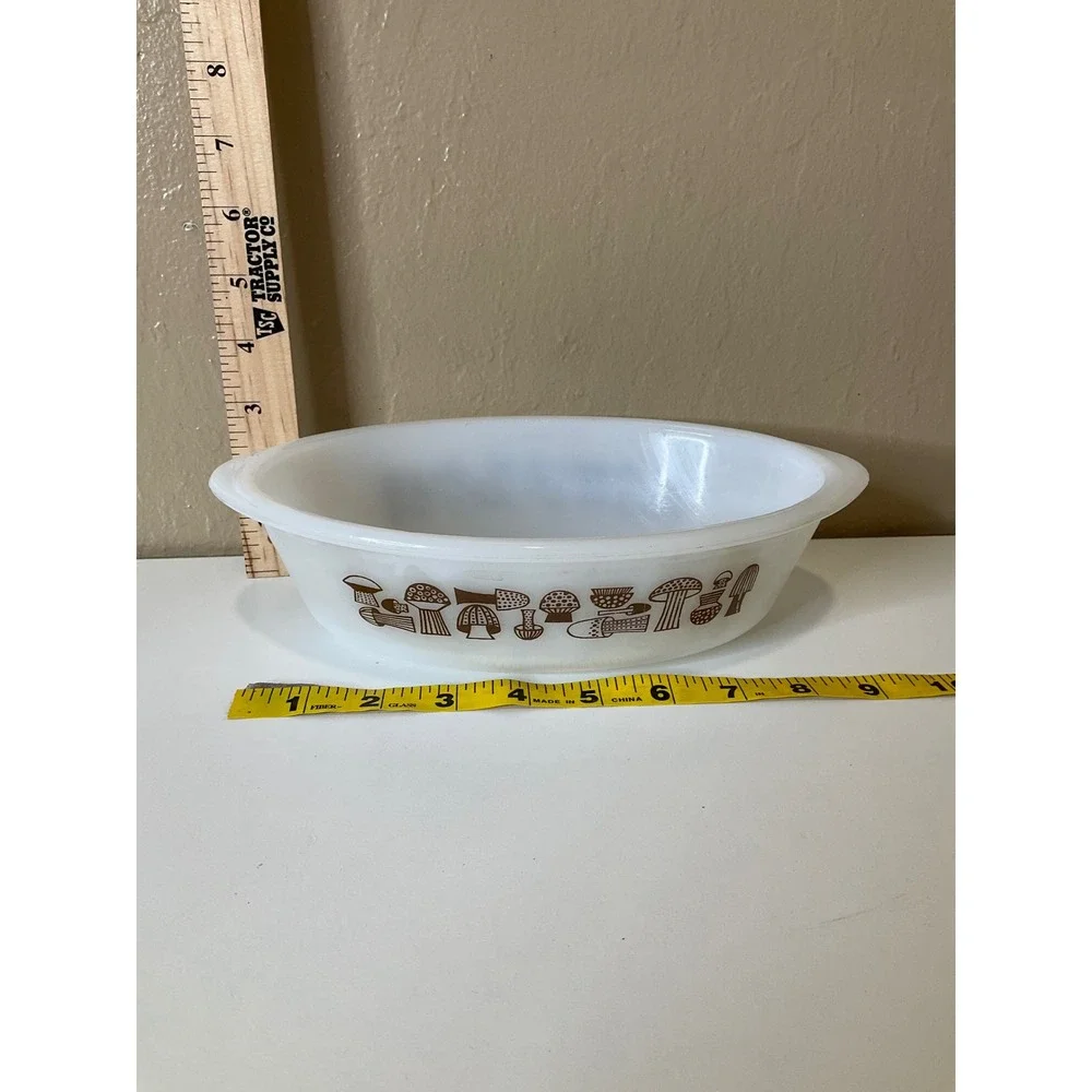 Glasbake vintage casserole