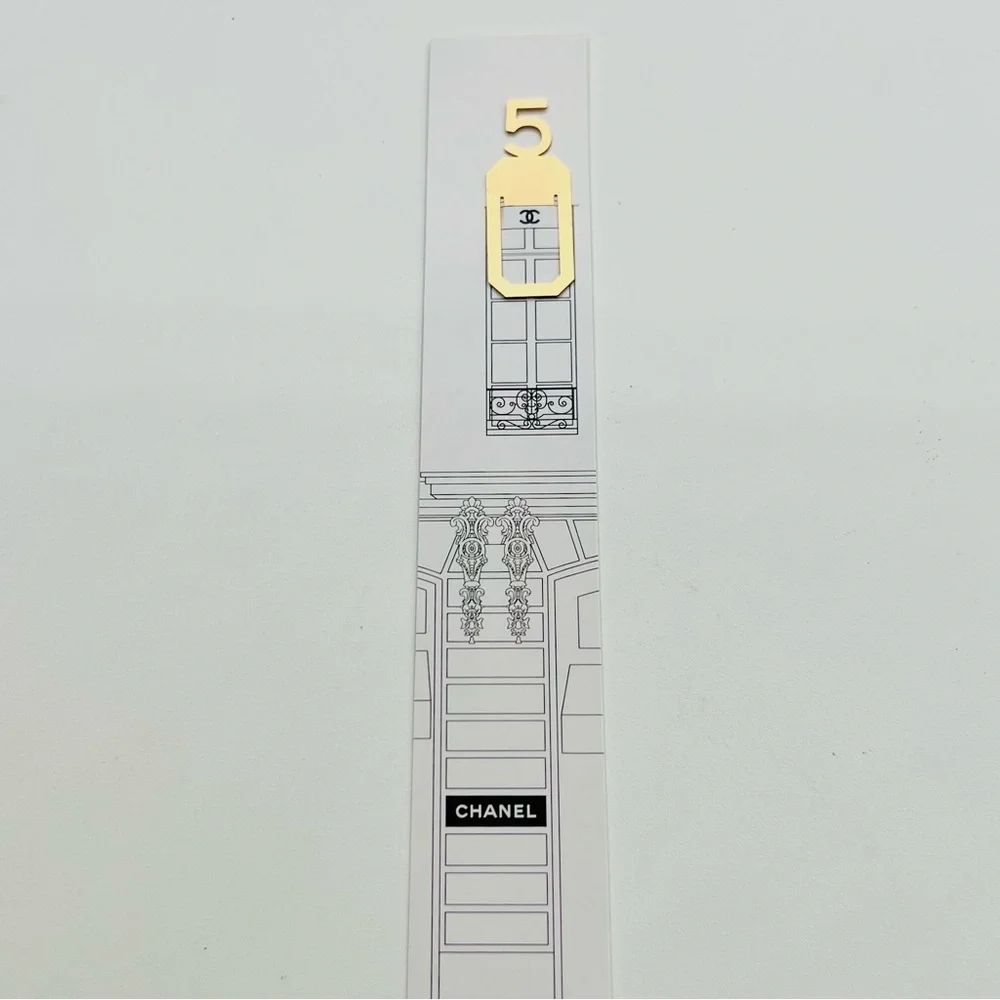 CHANEL stylish gold