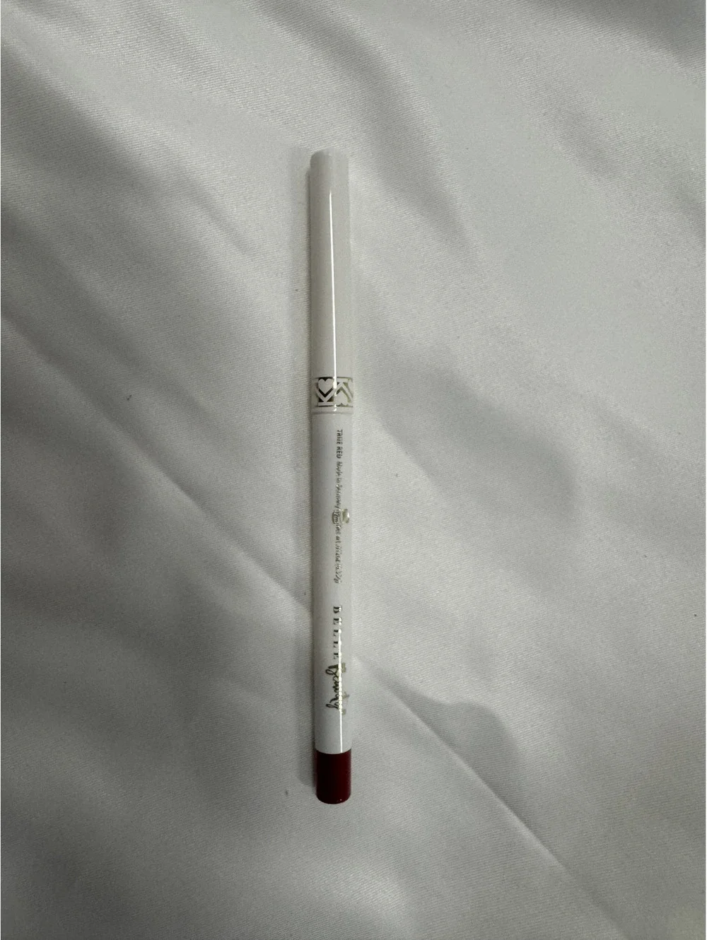 Belle Beauty Kisser Fixer Waterproof Gel Lip Liner in True Red