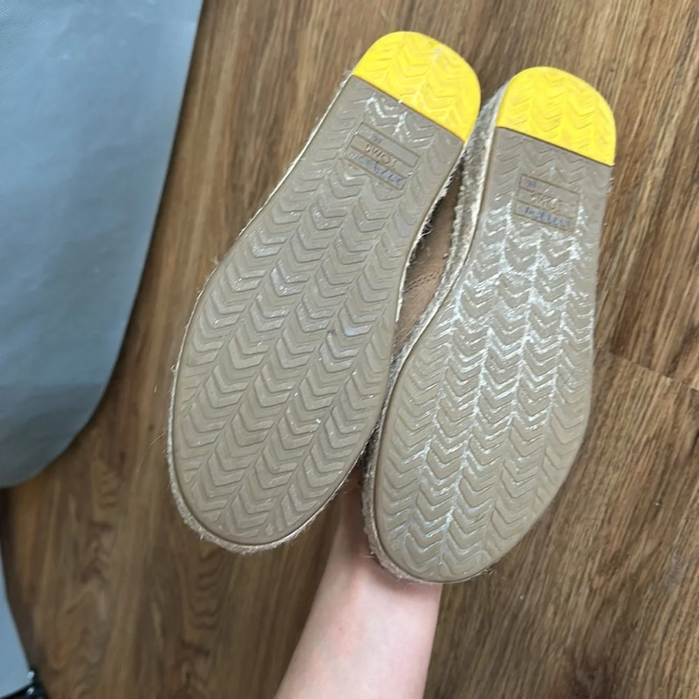 Toms Women's Tan Espadrille Slip-On Shoes
