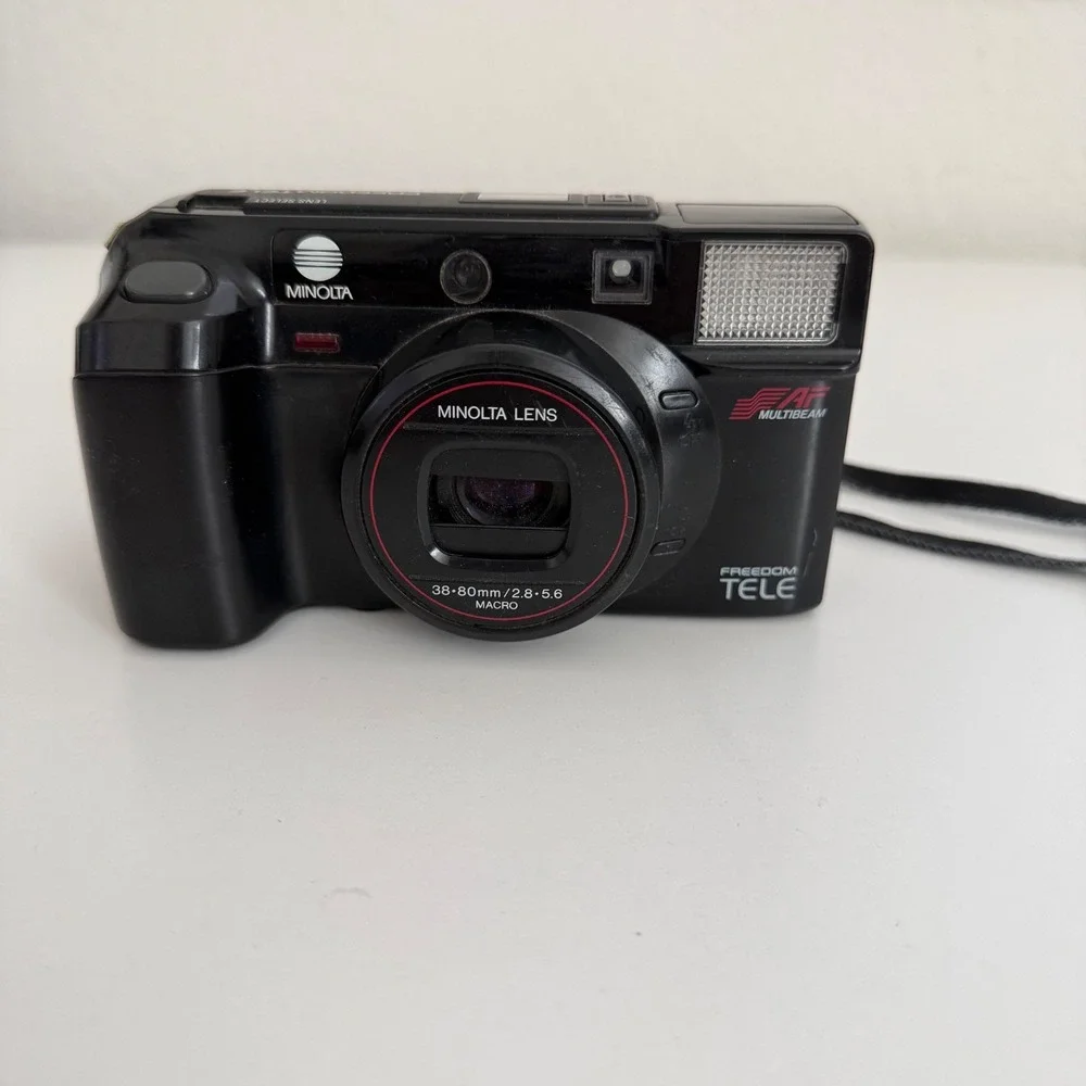 Minolta Freedom Tele 35mm Film Camera AF Multibeam UNTESTED
