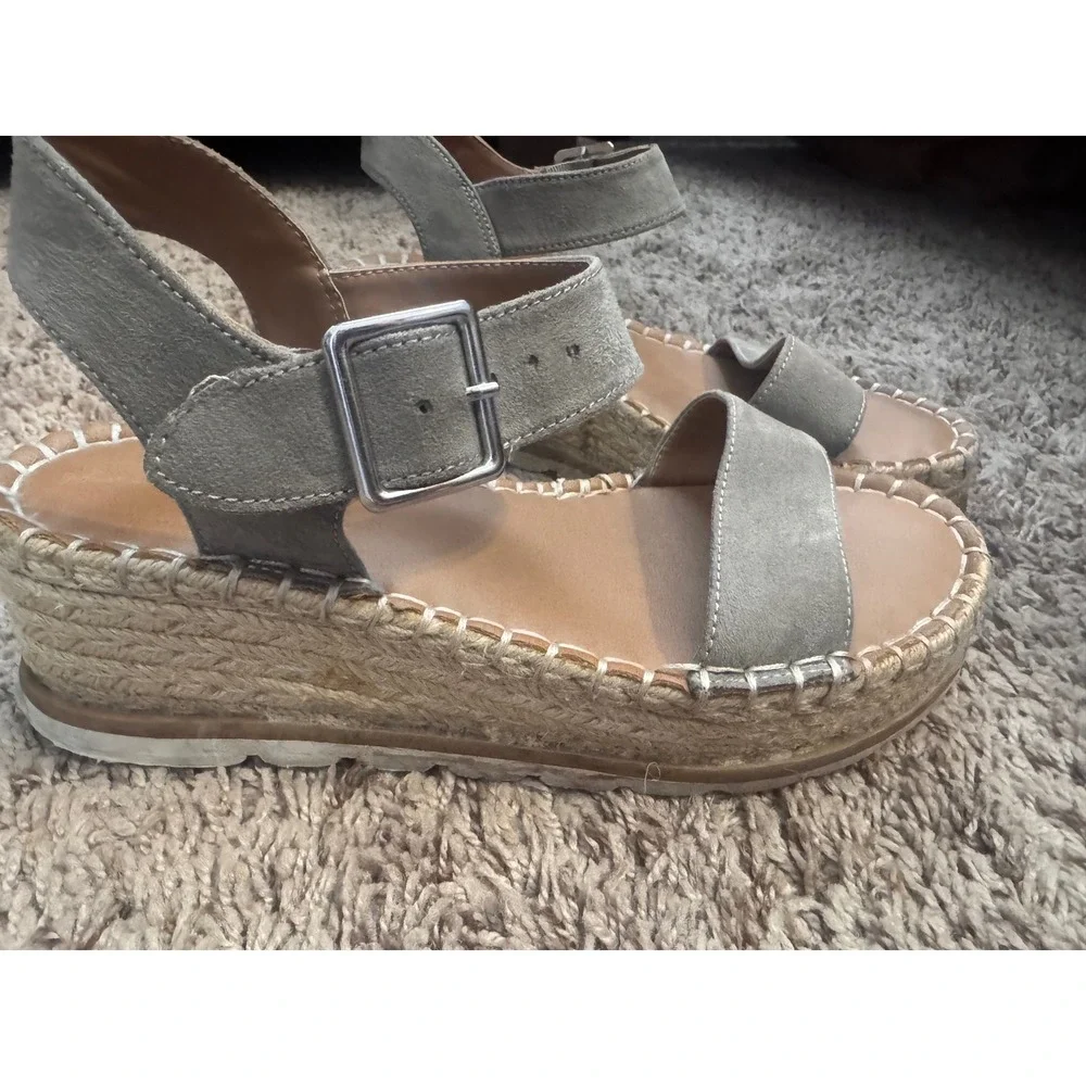 Universal‎ Thread Women's Gray Faux Suede Espadrille Platform Wedge Sandals 7.5