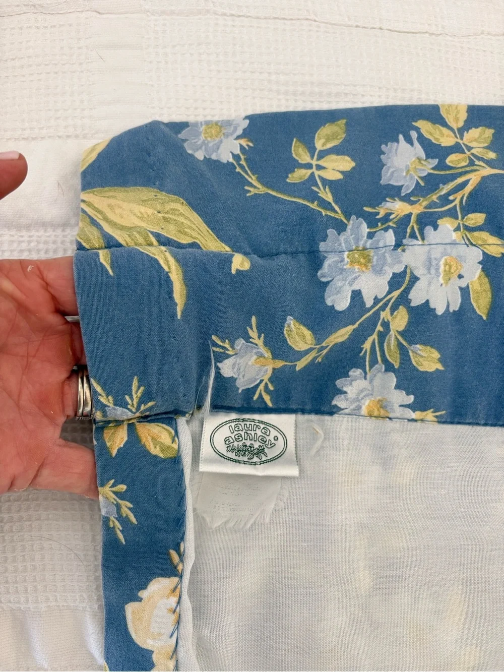 Laura Ashley beautiful set