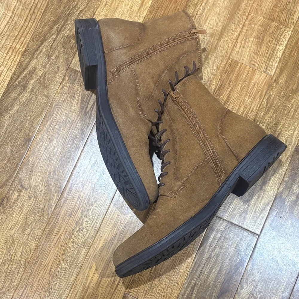 Cliffs by WHITE MOUNTAIN suede upper