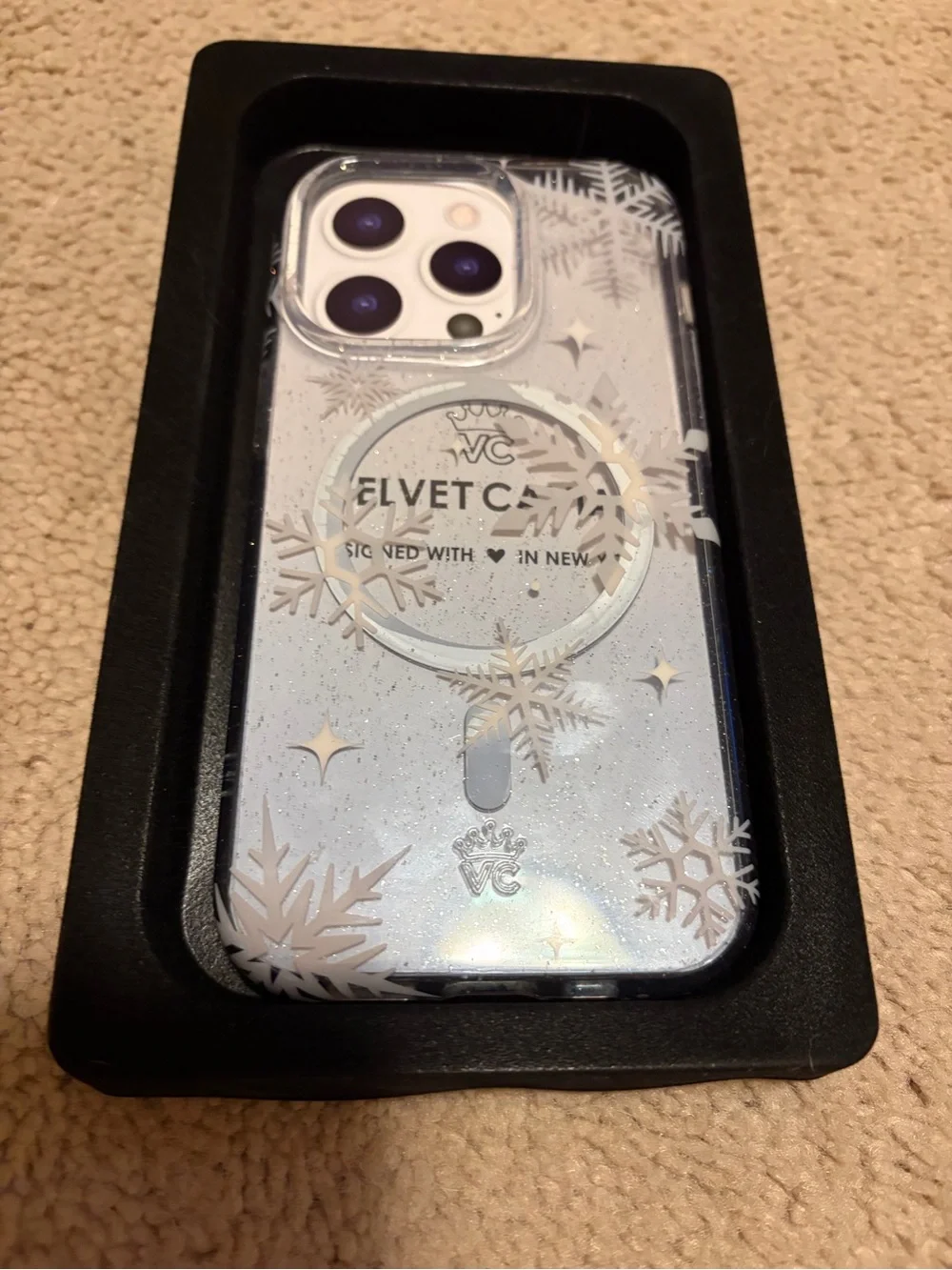 Velvet Caviar iphone 14