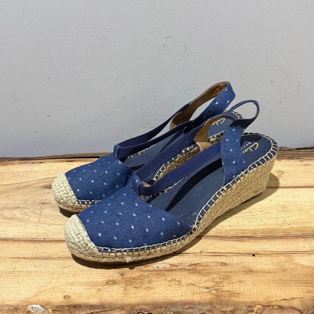 Clarks these shoes