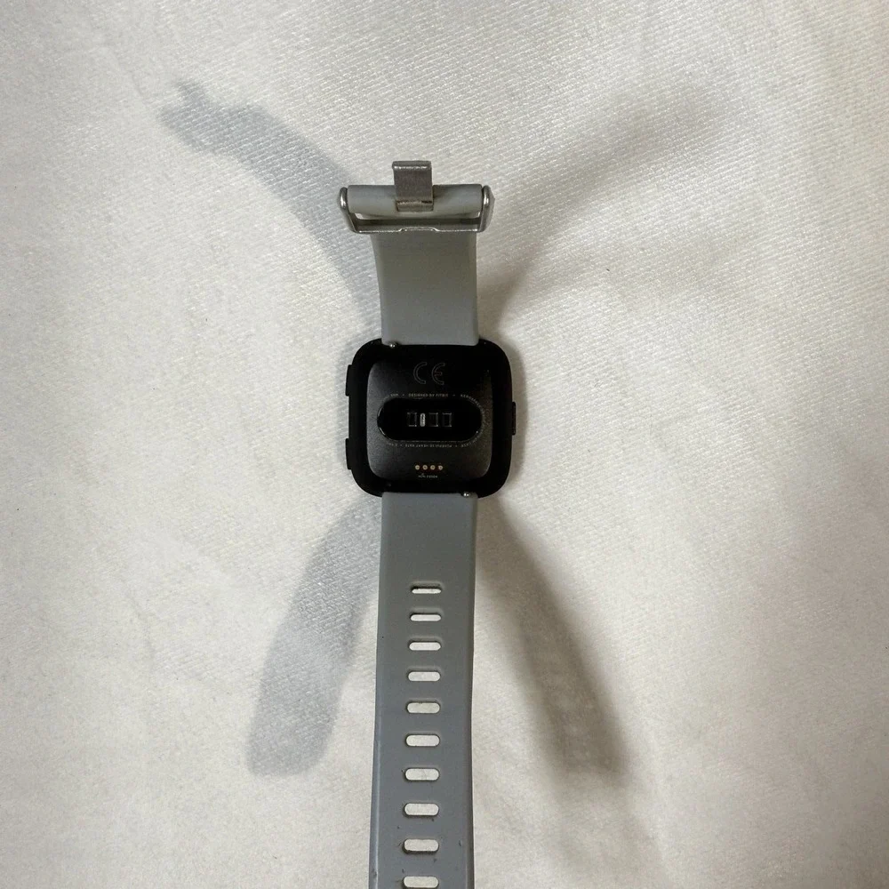 Fitbit Versa Model‎ FB504
