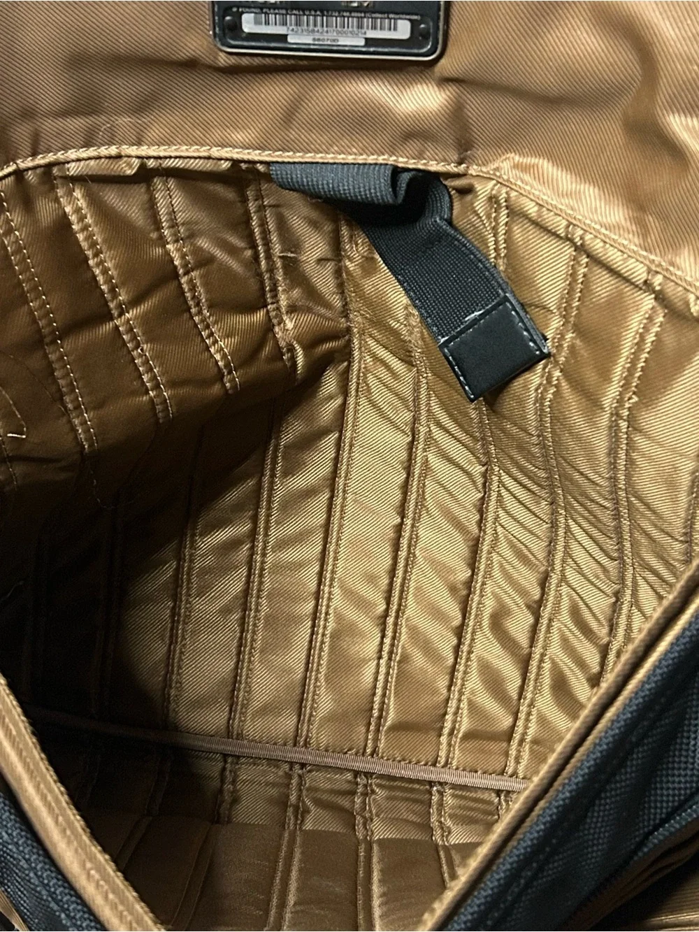 Tumi messenger briefcase